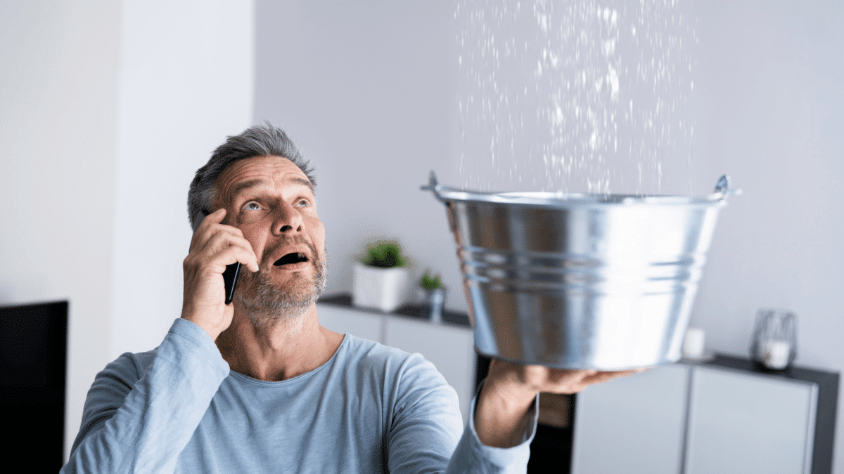 Como detectar vazamento de água em apartamento